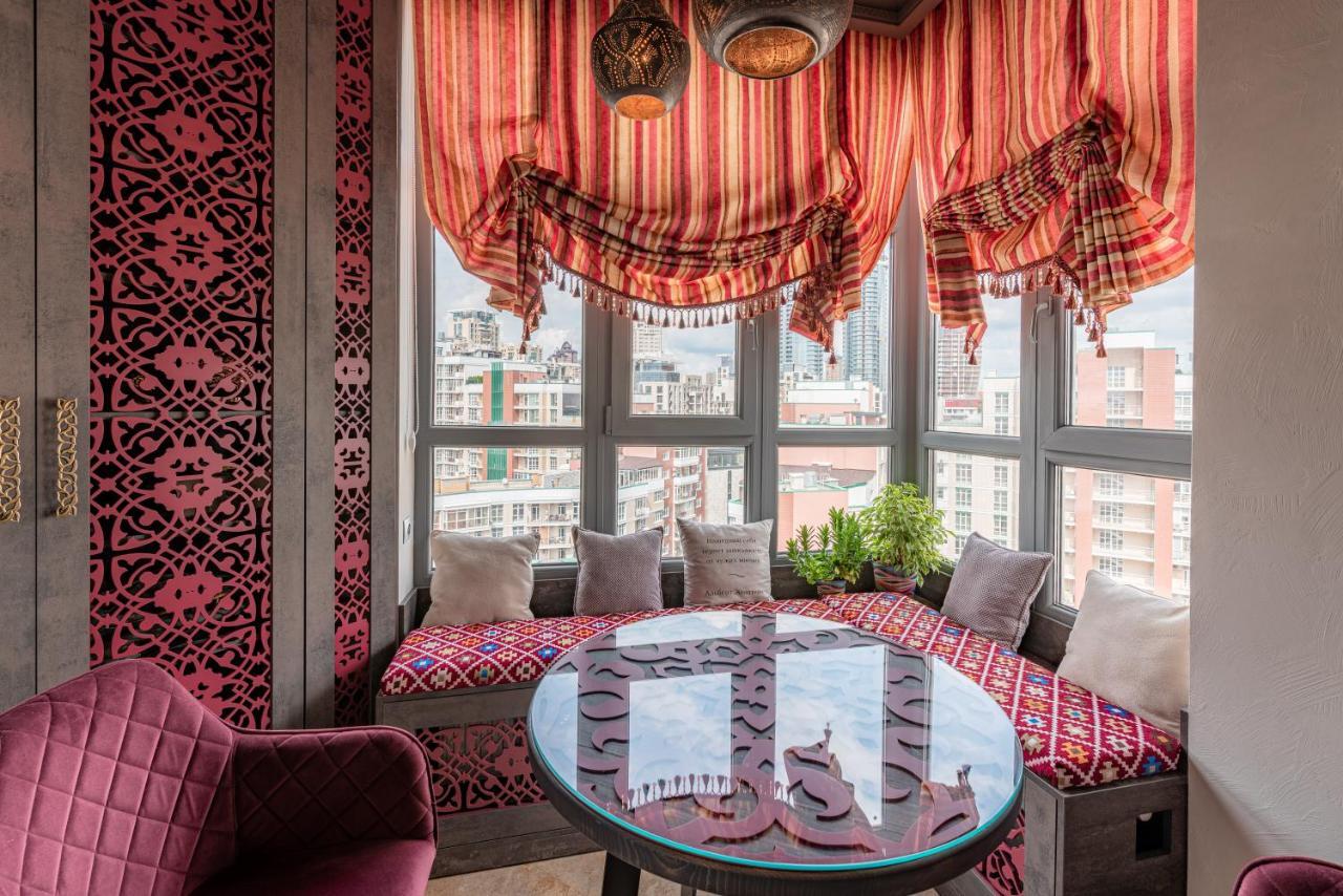 Eco Apartments In French Quarter Kijev Kültér fotó