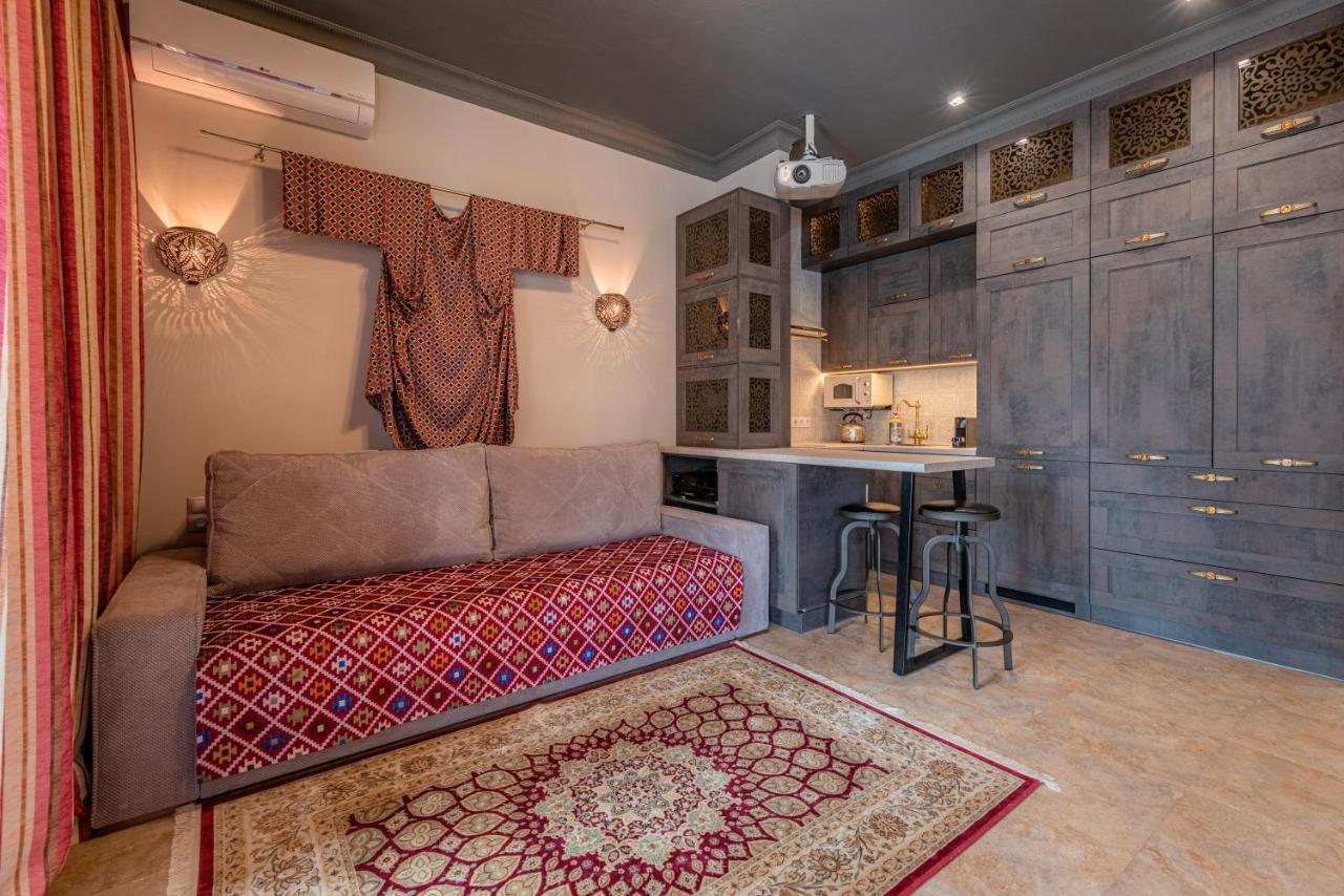 Eco Apartments In French Quarter Kijev Kültér fotó